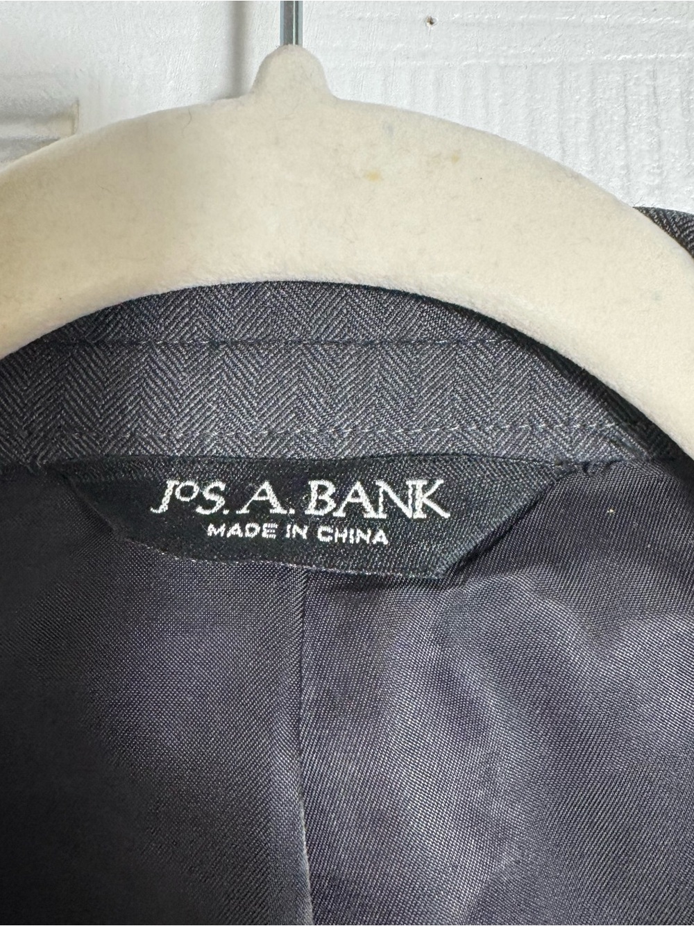 Jos A Bank 100% Wool Blazer Sport Coat Gray Tailored Jacket 43R - Picture 3 of 9